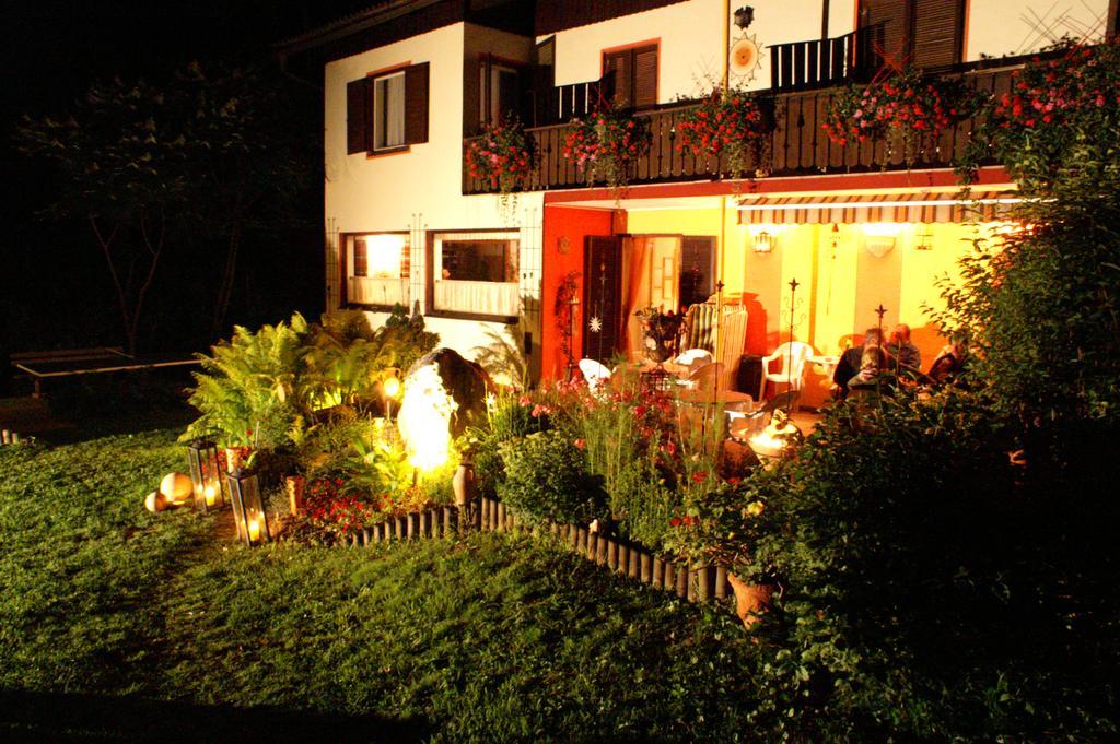 Pension Stissen Haus Am See فاك ام سي المظهر الخارجي الصورة
